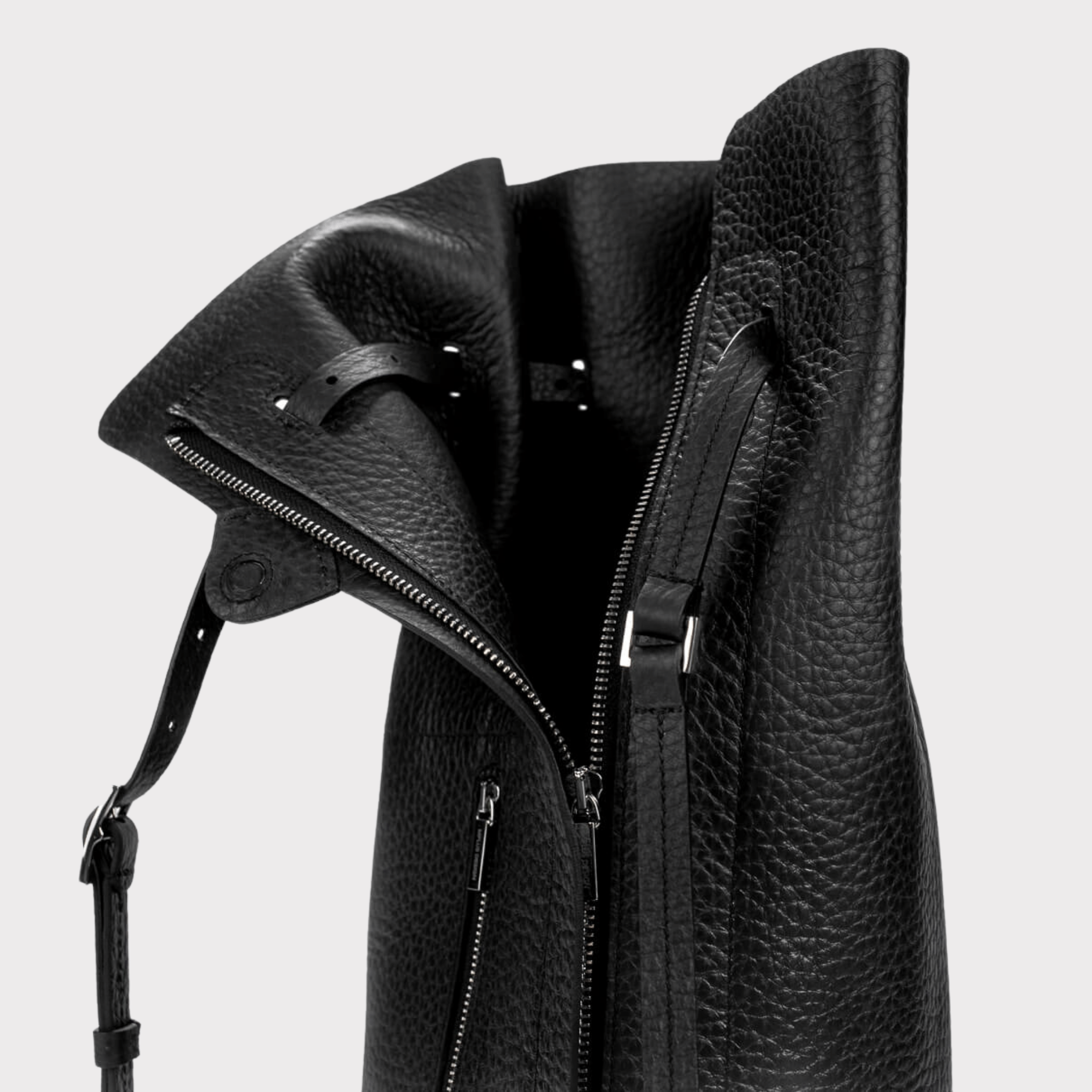 runder schwarzer Lederrucksack, Echtleder, Echt Leder Rucksack, Designer Rucksack Damen Schwarz, Designer Rucksack für Damen, Leder Rucksack diebstahlsicher, Backpack black leather, genuine Leather , langer Reißverschluss
