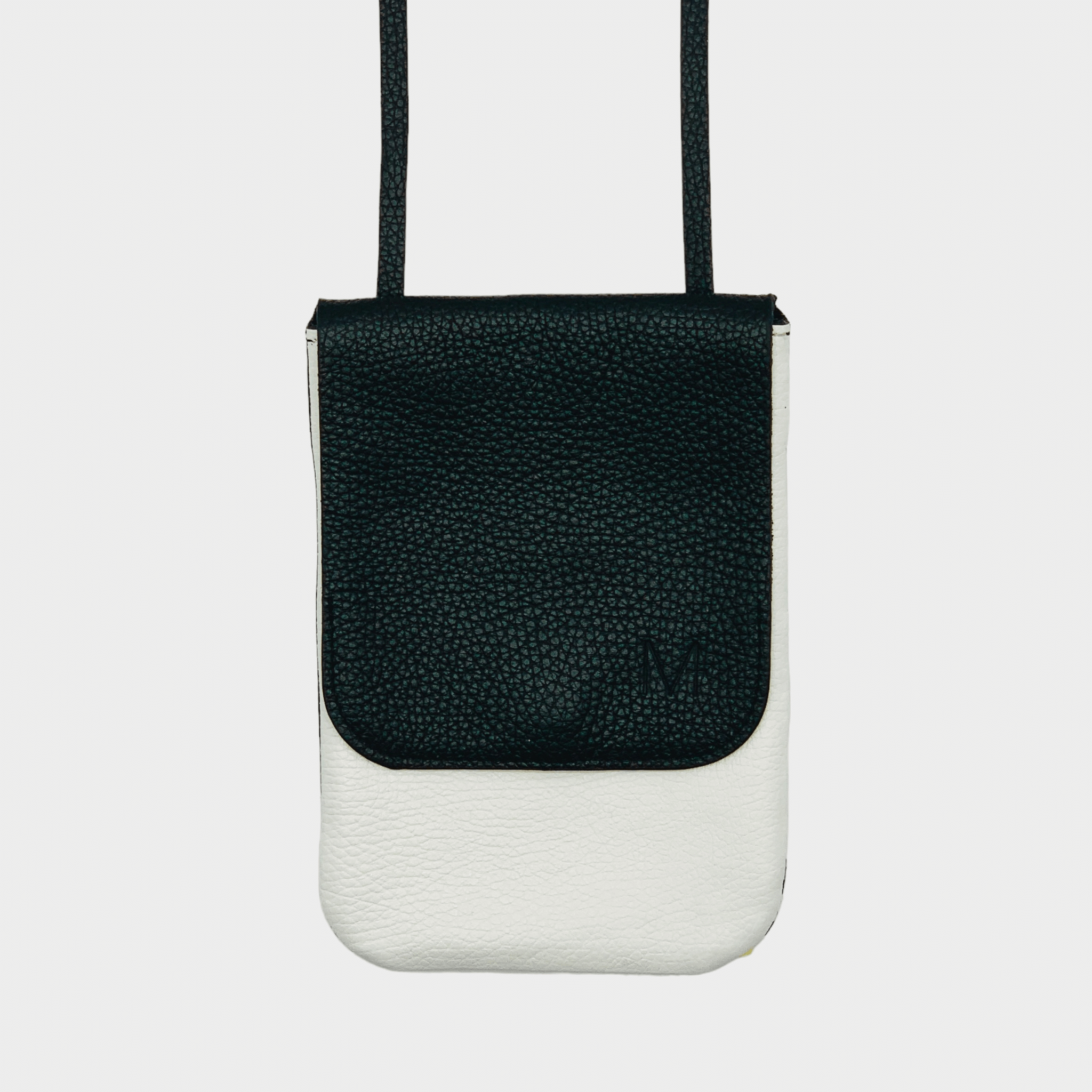 Weiß Schwarz Leder Belt Bag – MPLUS Design Umhängetasche