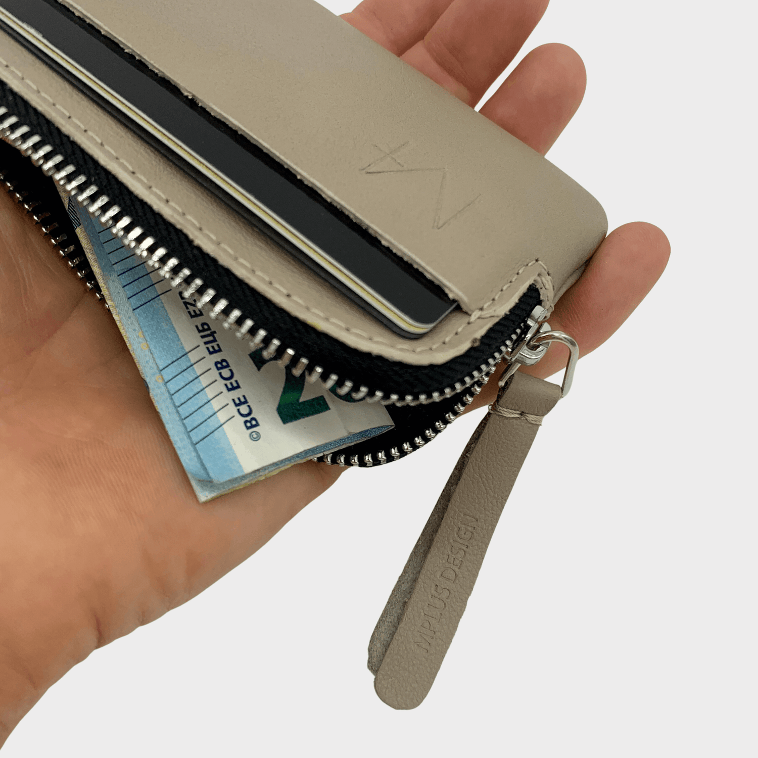 mini zipper wallet aus echtleder, ledertäschchen klein, kleines portemonnaie herren leder, kleines portemonnaie damen leder, mini geldbörse mit münzfach herren, mini geldbörse mit kartenfach und münzfach, sehr kleines portemonnaie, geldbeutel mini, ausgeh geldbeutel taupe Leder, silberner Reißverschluss