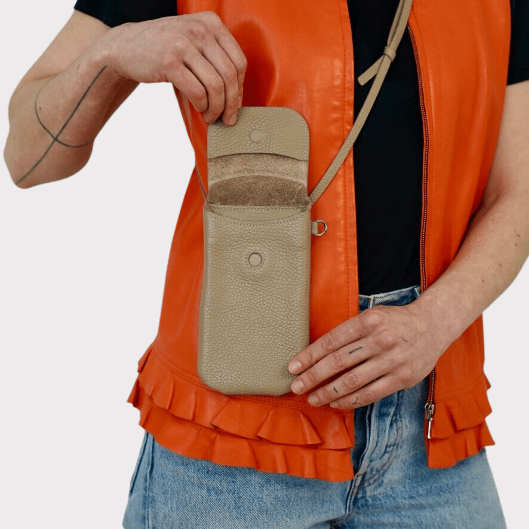 Phone bag Taupe Leder, Handytasche zum umhängen, Handy Tasche klein, Mini Tasche Echt Leder, Telefontasche mit Geld und Kartenfach, Handytasche mit Geldfach, Echtleder Tasche klein, Taupe Leder, Premium Ledertasche, Designer Handy Tasche Taupe Leder, Taupe Phone bag with wallet