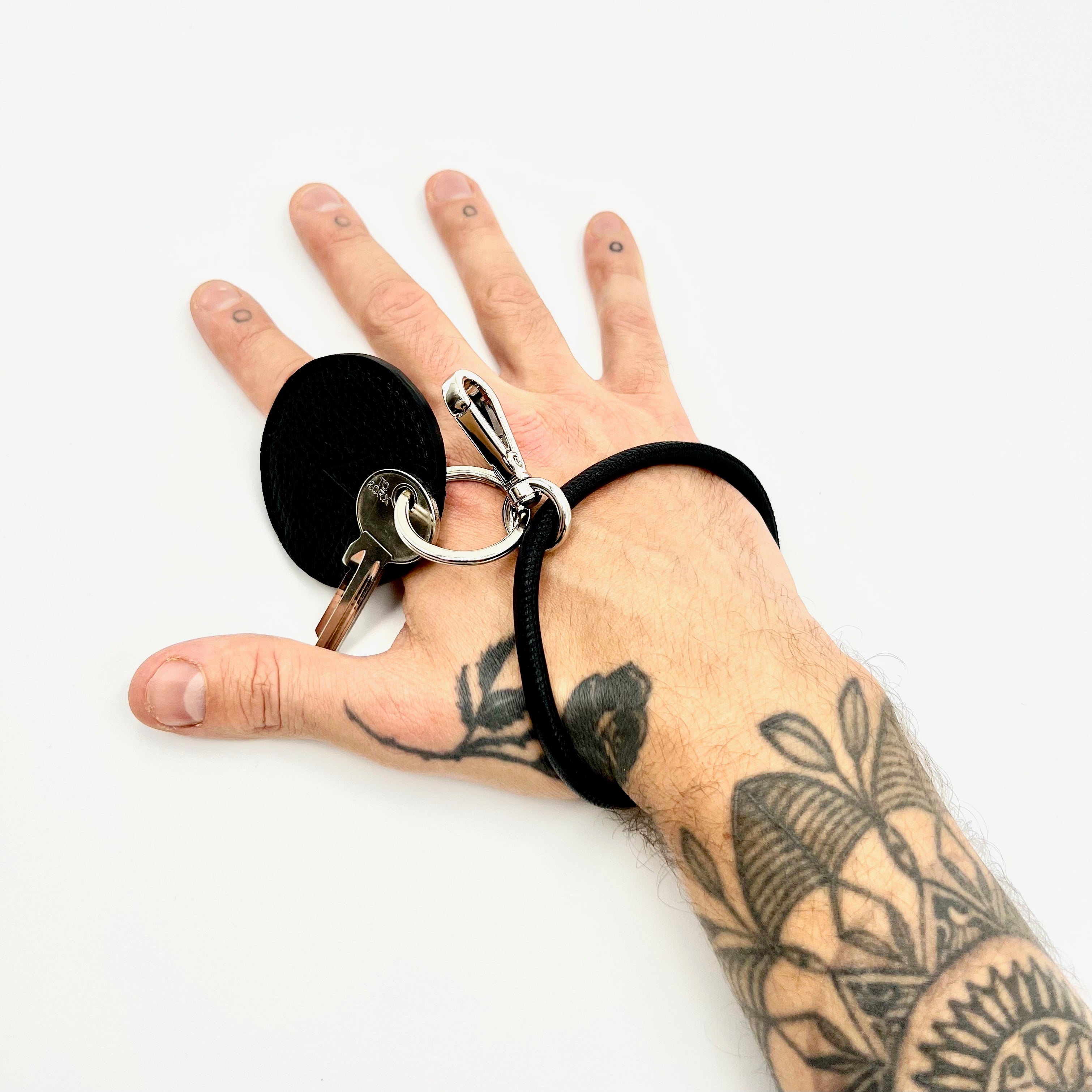 Key Bracelet Schlüsselanhänger Leder Schwarz Silber Karabiner Armband Mini Wallet Geheimfach Unisex