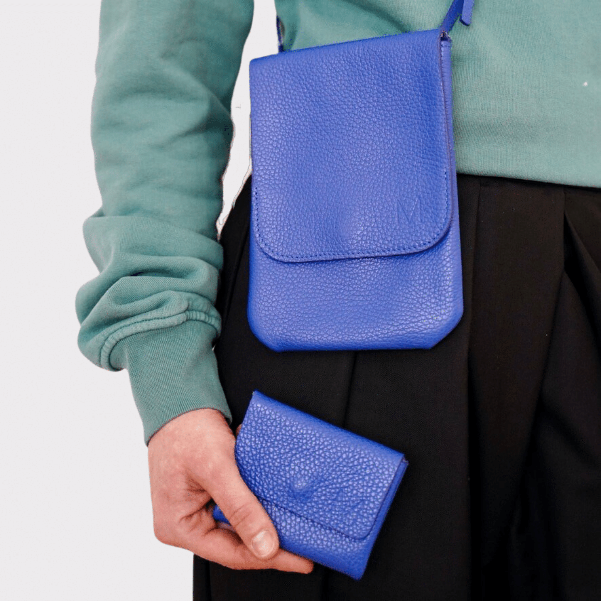 Blaue Leder Belt Bag – MPLUS Design Umhängetasche mit Mini wallet