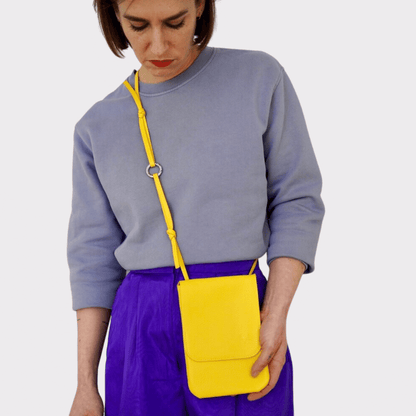 Gelbe Leder Belt Bag – MPLUS Design Umhängetasche