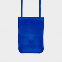 Laden Sie das Bild in den Galerie-Viewer, Belt bag Blaues echt Leder, Handytasche zum umhängen Leder, Gürteltasche Blaues Leder, Umhängetasche, flache Minitasche, Ausgehtasche aus Echtleder, Gürteltasche zum umhängen, Telefontasche, Telefon Tasche zum umhängen, Telefontasche Gürtel, Belt bag blue leather, Phone bag fits every size
