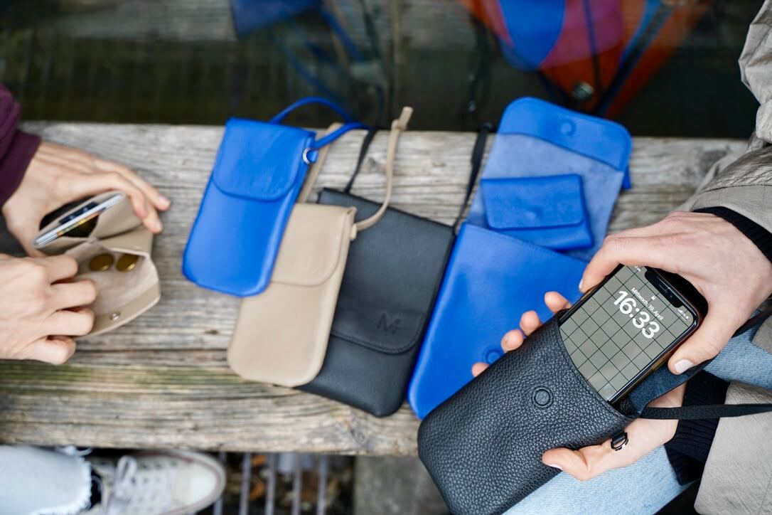 Kontaktieren Sie uns – Mplus Design