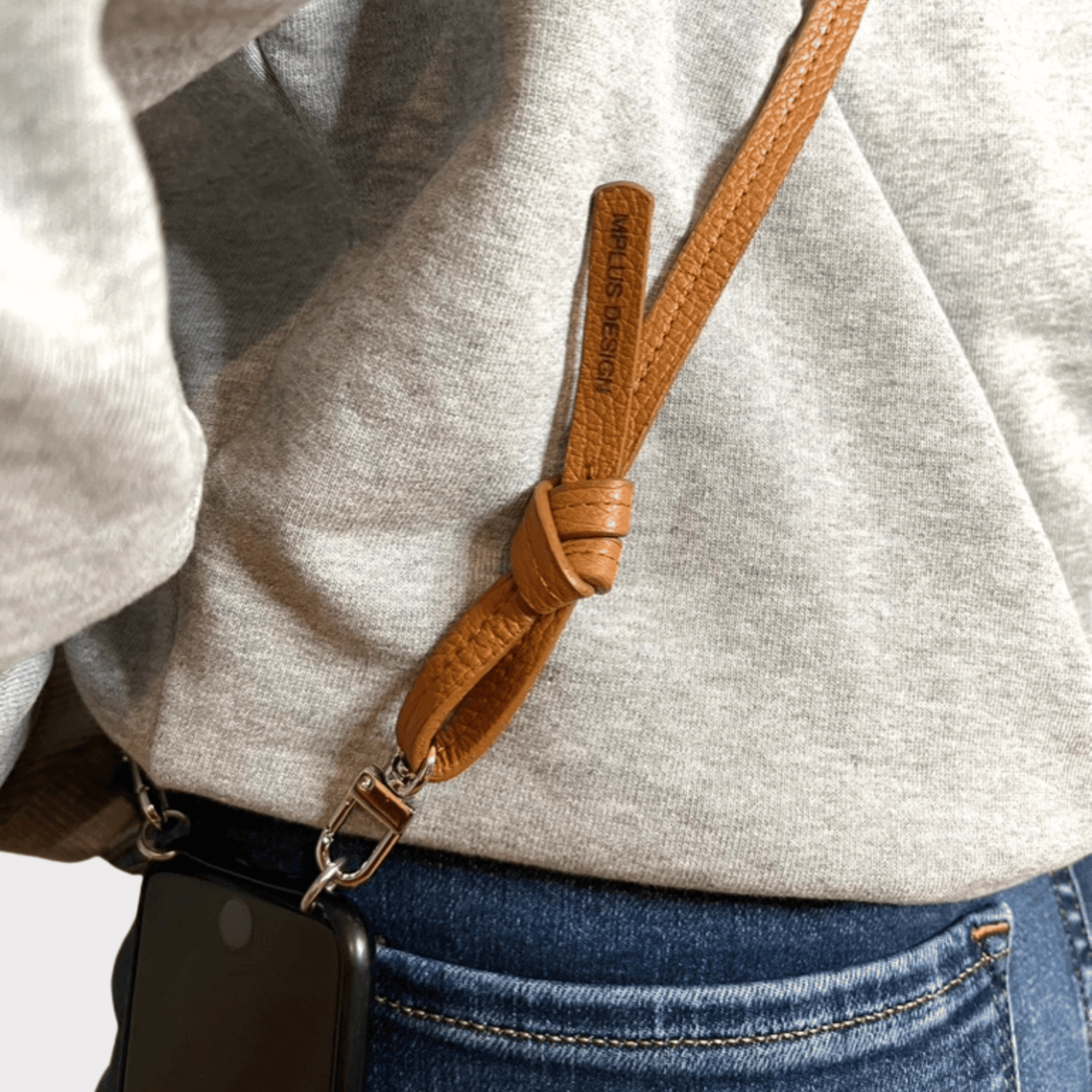 Braunes Leder Handyband - verstellbares Lederband für das Handy - Austauschband Handy - brown Leather String for your phone - geknotetes Lederband