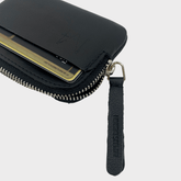 mini zipper wallet aus echtleder, ledertäschchen klein, kleines portemonnaie herren leder, kleines portemonnaie damen leder, mini geldbörse mit münzfach herren, mini geldbörse mit kartenfach und münzfach, sehr kleines portemonnaie, geldbeutel mini, ausgeh geldbeutel schwarzes Leder, silberner Reißverschluss