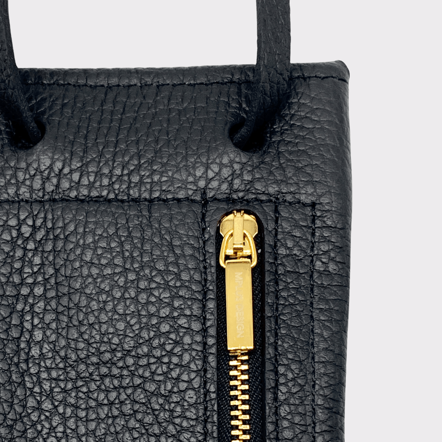 Schwarze Leder Handytasche mit gold Zipper – MPLUS Design