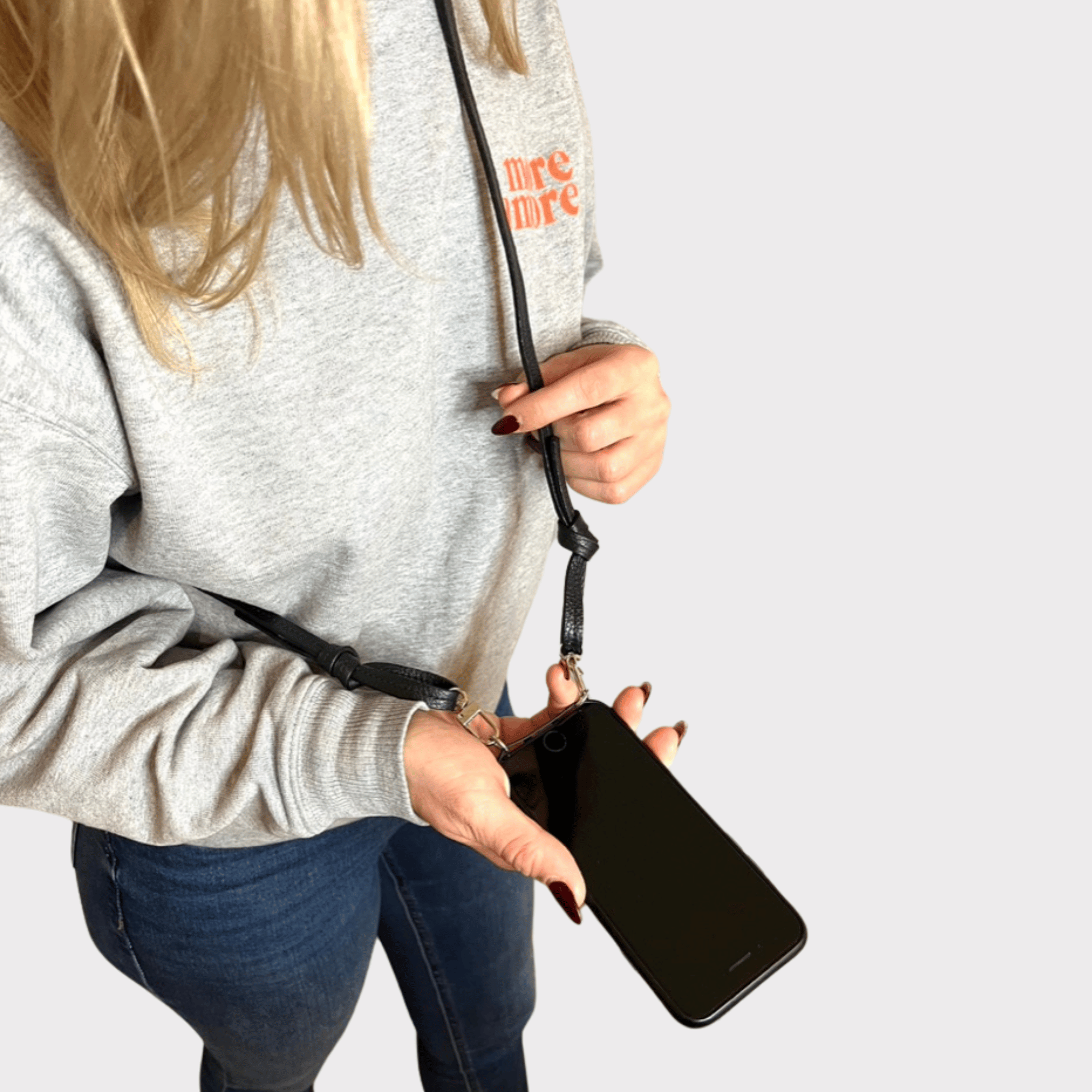 Phone string – Mplus Design