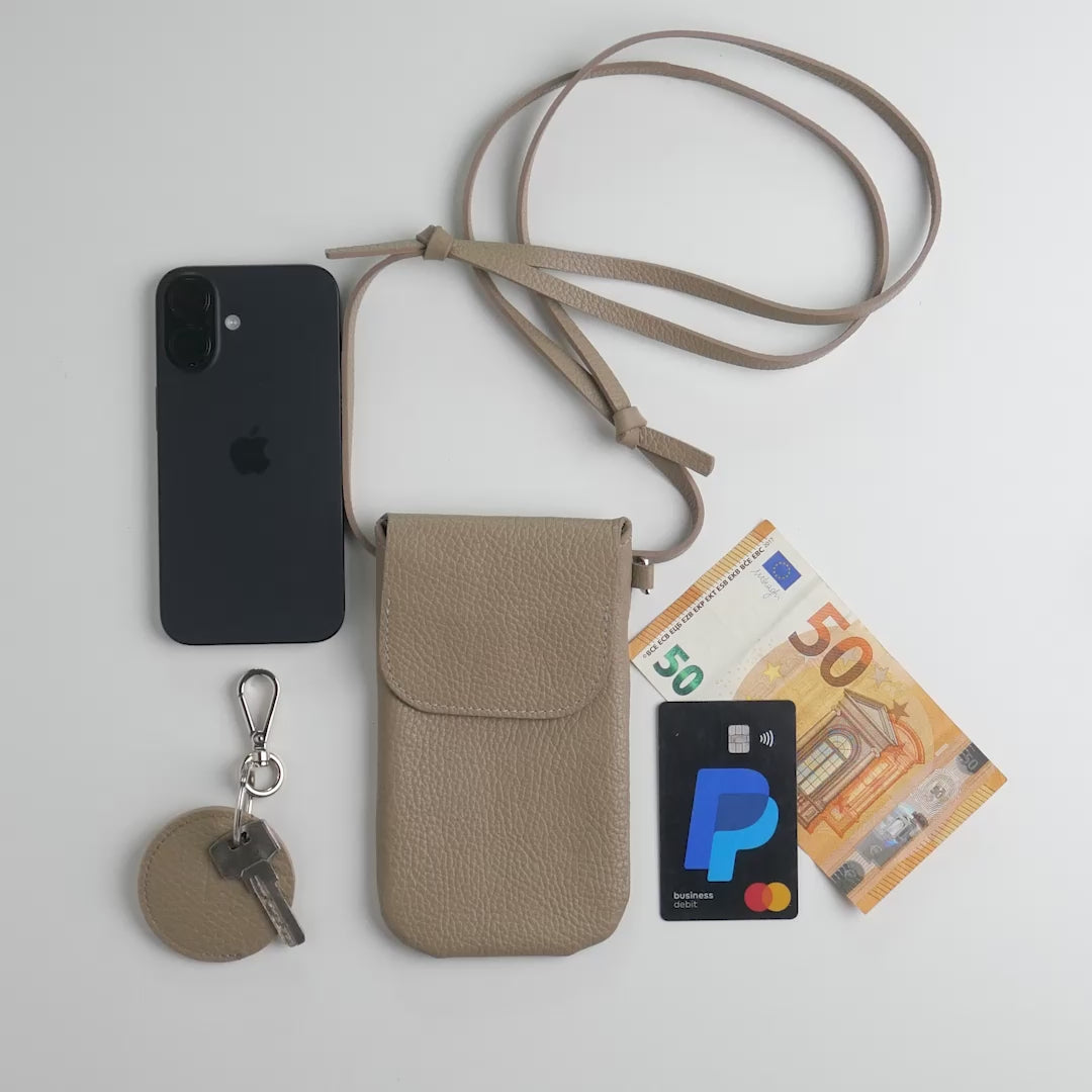 Was geht alles in die Phone bag 1.1 rein?
