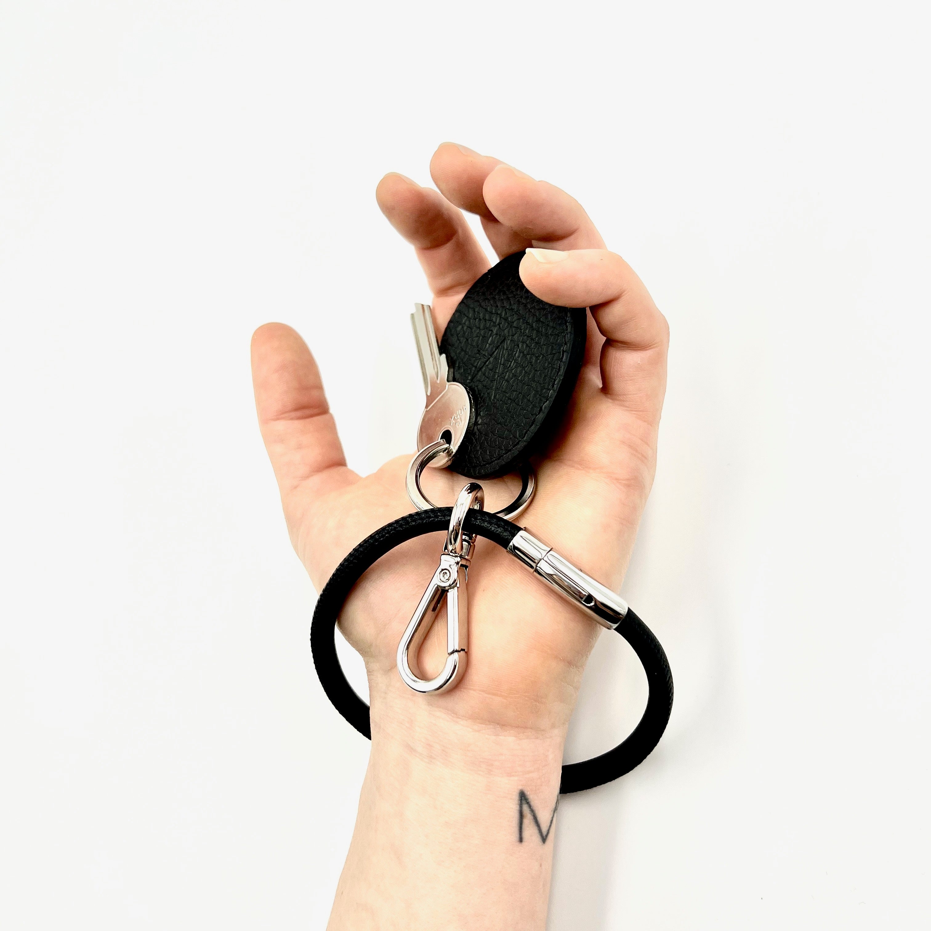 Key Bracelet Schlüsselanhänger Leder Schwarz Silber Karabiner Armband Mini Wallet Geheimfach